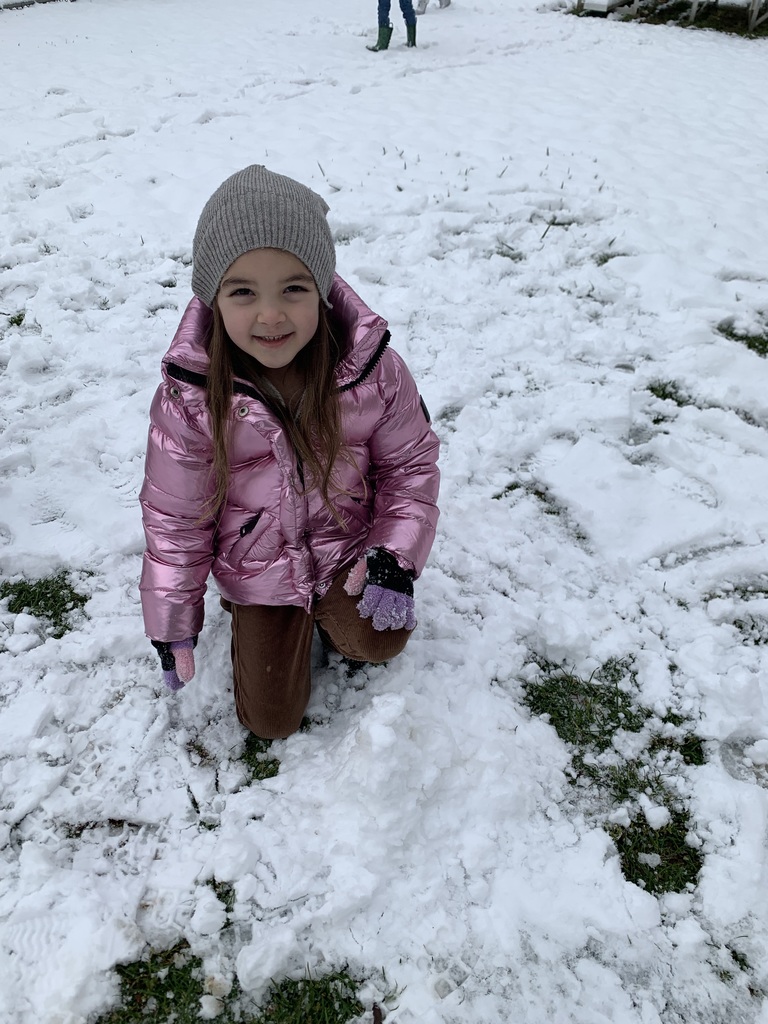 girl with snow